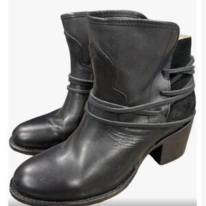 Freebird Casey Ankle boot, Size 9, Black